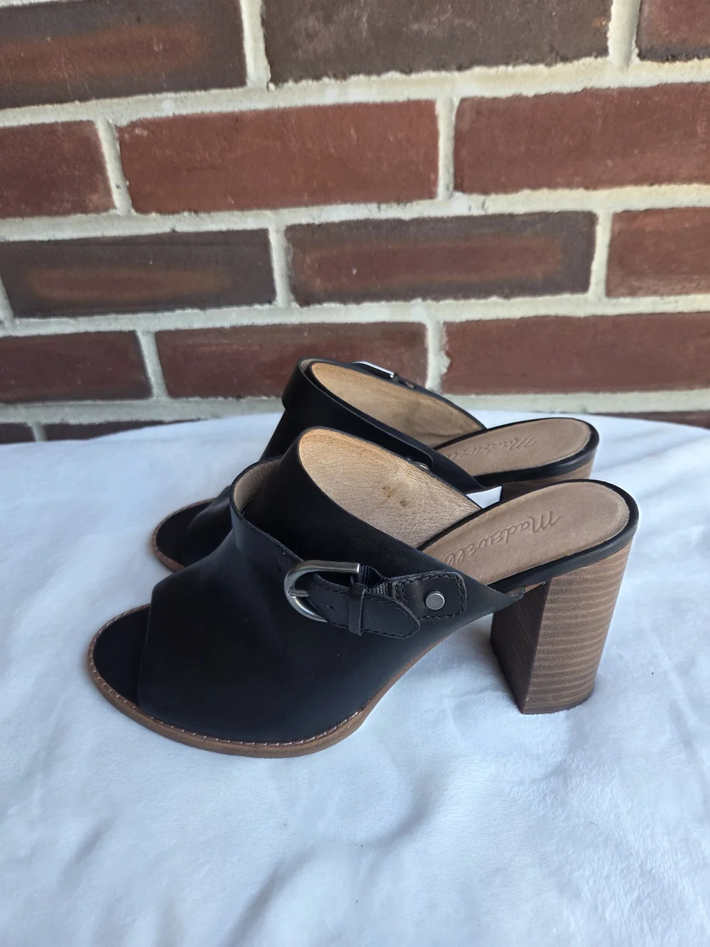 Madewell Black Leather Open-Toe Buckle Slide Heels